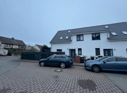 Neubau Doppelhaushälfte  - immoregio.de Makler