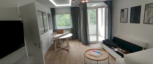 Erstbezug nach Sanierung! 2-ZWG mit Balkon in Schönhloz am S-Bahn - immoregio.de Makler