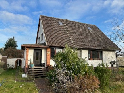 Schönes, großes Einfamilienhaus in Neuburg