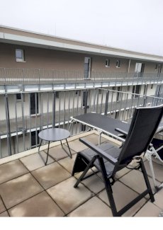 2-Zimmer-Wohnung mit Balkon und EBK in Leopoldshafen 