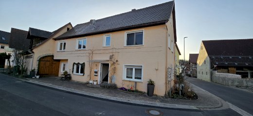 Landhaus mit 2 Nebengebäuden - immoregio.de Makler