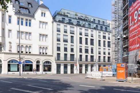 Hochwertiges vollmöbliertes Penthouse mit Dachterrassen Nähe Porta Nigra im Maisonettestil Trier 54292 - immoregio.de Makler