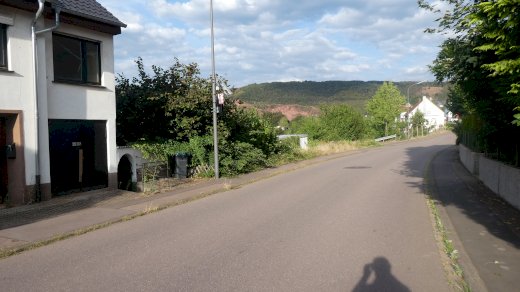 Schönes Baugrundstück mit zusätzlichem Gartengrundstück in Taben-Rodt bei Saarburg Taben-Rodt 54441 - immoregio.de Makler