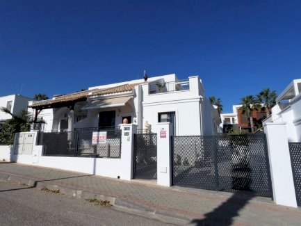 Sehr hübsches Reihenhaus am Golfplatz La Finca Golf and Spa Resort 03169