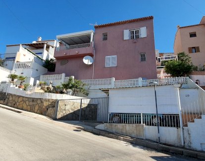 Schöne 3 Schlafzimmer Villa mit fantastischem Panoramablick auf das Orba Tal Sanet y Negrals 03769 - immoregio.de Makler