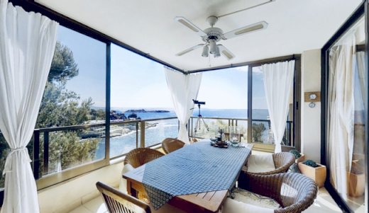 ***Luxus in 1. Meereslinie und direkten Zugang zur Bucht! Schönes Penthouse mit Meerblick in Calvia*** Calvià / Portals Nous 07181 - immoregio.de Makler