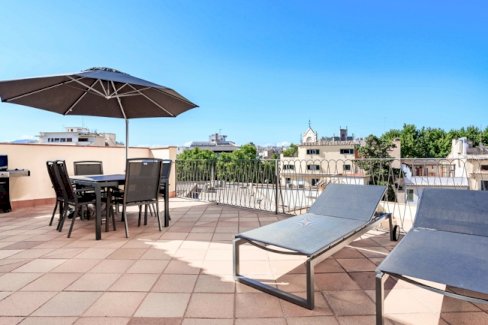 ***Stilvolle Wohnung mit großer privater Terrasse im Herzen der Altstadt*** Palma de Mallorca 07001 - immoregio.de Makler