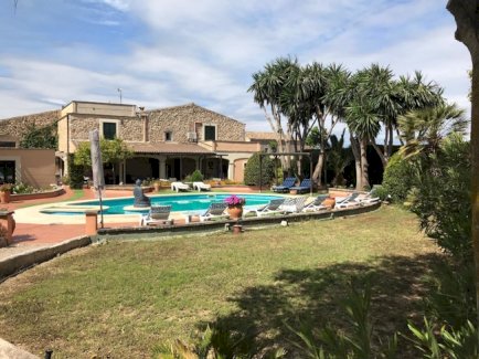 ***Urige Steinfinca in Santa Margalida auf Mallorca zu verkaufen*** Santa Margalida 07450