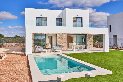 Villen mit 3 Schlafzimmern, 3 Bädern, Privatpool und Kfz-Stellplatz nur 1 km vom Meer Sa Rapita 07639 - immoregio.de Makler