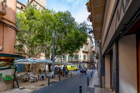 Helle Wohnung mit Balkon in Casco Antiguo zu verkaufen Palma De Mallorca 07001 - immoregio.de Makler