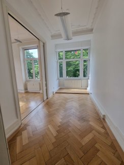 *Neuwertige 4,5 Zimmerwohnung mit 2 Balkonen in begehrter Frankfurter Westend-Lage!* Frankfurt am Main / Westend-Nord 60323 - immoregio.de Makler