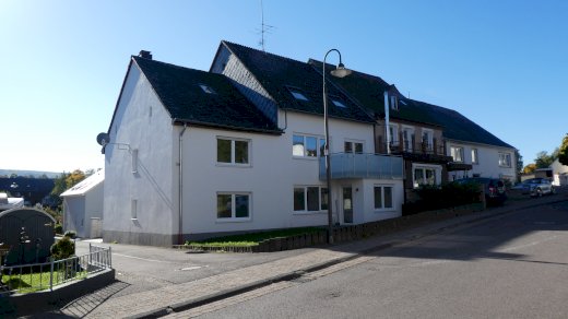 Raumwunder für die große Familie - großes renoviertes Wohnhaus mit Wärmepumpe  in Kell-  Kell 54427