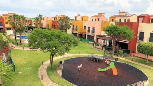 Modernes Reihenhaus mit 3 Schlafzimmern in El Verger mit Gemeinschaftspool, nur 400m vom Strand entfernt. El Vergel 03770 - immoregio.de Makler