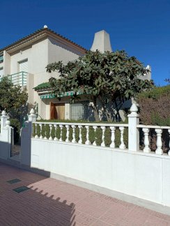 Große Garage mit Lagerung in Neunkirchen-Seelscheid zu vermieten Neunkirchen-Seelscheid 53819 - immoregio.de Makler