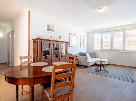 Neu renoviertes, grosszügiges Apartment in bester Lage 100 m vom Strand El Molinar/Palma 07006 - immoregio.de Makler