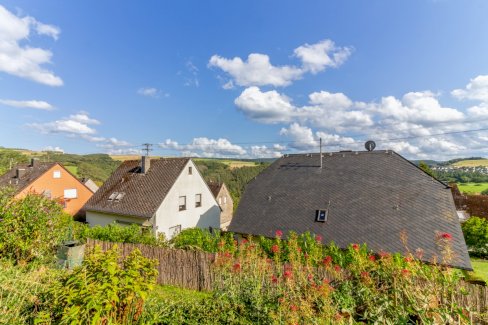 Sanierte Eigentumswohnung Schweich-Stadtmitte  - Günstige KFW Darlehen + Zuschuss 24.000 EUR  Schweich 54338  - immoregio.de Makler